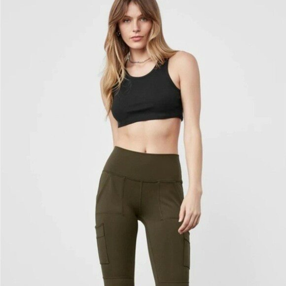 Alo Yoga High Waist Cargo Leggings in Dark Army Green - Size Medium - Picture 2 of 12